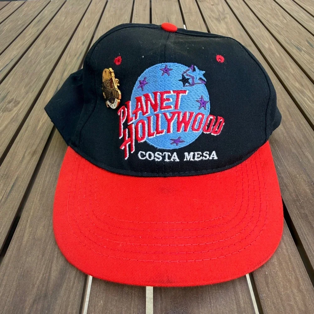 Vintage Planet Hollywood Costa Mesa‎ Snapback Hat Black Red with Enamel Pin